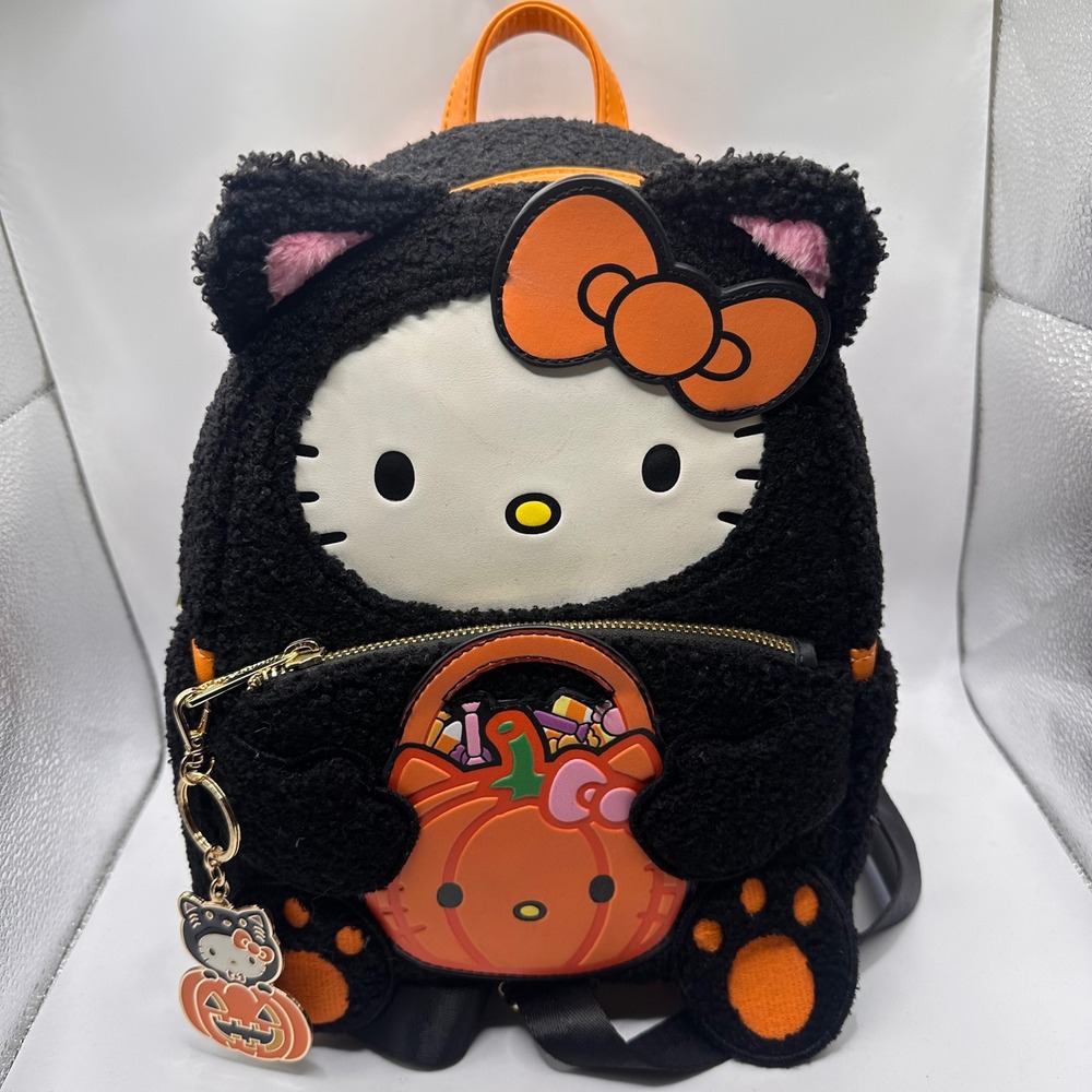 Loungefly Sanrio Hello Kitty Halloween Black Cat Sherpa Mini Backpack NWOT